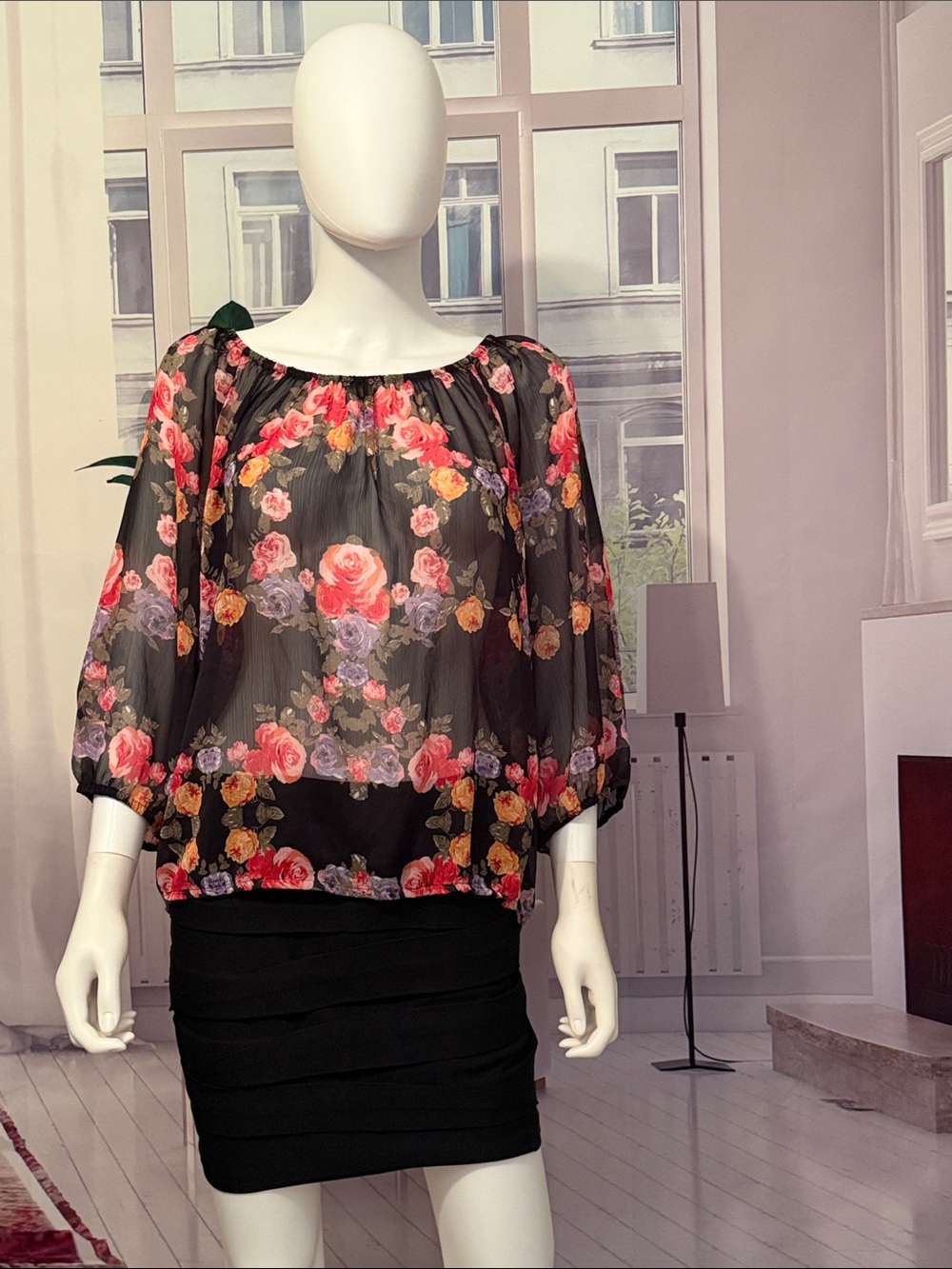 INC International Concept Floral Top. Size 10 P/1/A1389